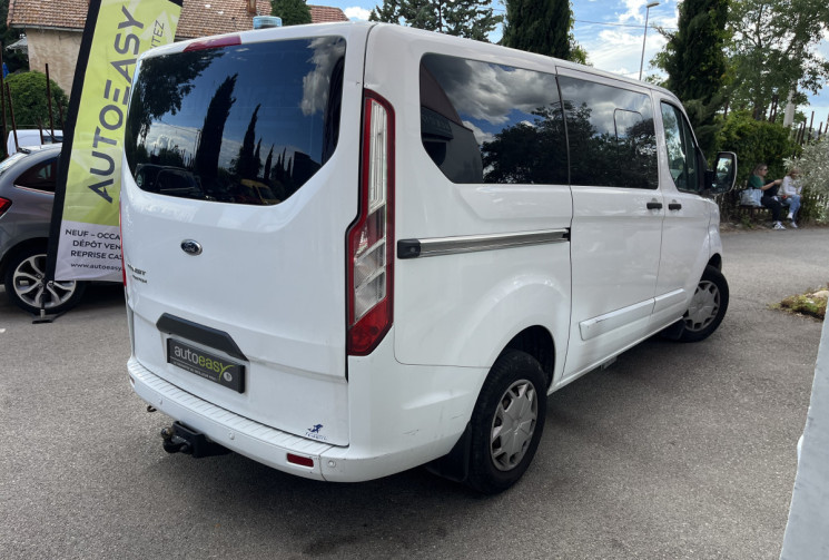 Ford CUSTOM Transit 2.2 Tdci 125cv équipé (ex ambulance)