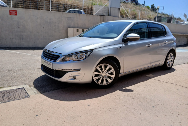 Peugeot 308 II 1.2 Puretech 12V 110 ch STYLE