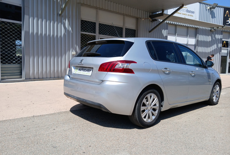 Peugeot 308 II 1.2 Puretech 12V 110 ch STYLE