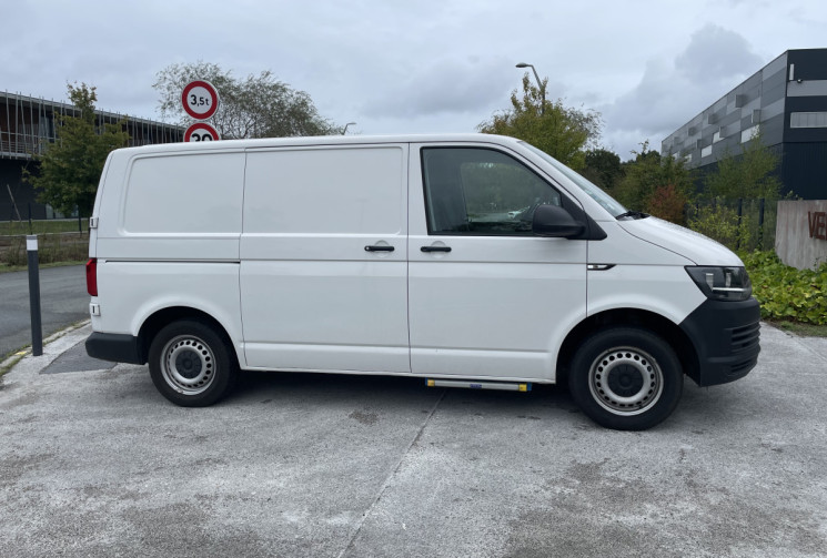 VOLKSWAGEN TRANSPORTER BUSINESS LINE VI 2.0 TDI 102 L1H1 * Marches pieds électriques * 