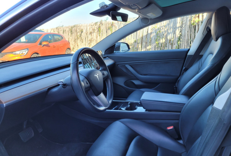 TESLA MODEL 3 Long-Range Dual Motor AWD