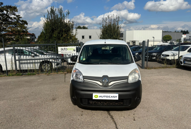 RENAULT KANGOO Express CA MAXI 5 PLACES / 1.5 DCI 90 CH / PVHT : 8990 / PVTTC : 10788 / R-LINK