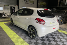 PEUGEOT 208 1.2 110 GT LINE DISTRIBUTION NEUVE** 1ère main