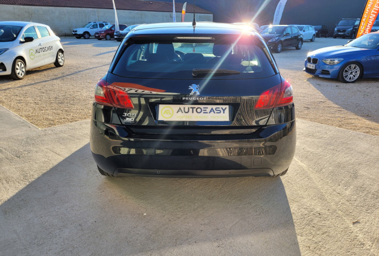 PEUGEOT 308 II Phase II Allure 1.2 VTI 130 cv