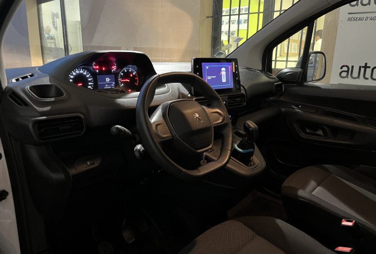 PEUGEOT PARTNER 1000 KG/ L1/100 ch / APPLE CAR PLAY