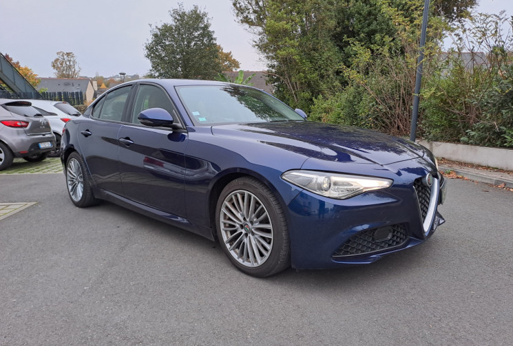 Alfa Romeo GIULIA 2.2 JTD 150 AT8 Super Int Cuir BI-TON