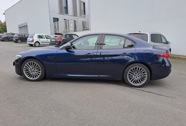 Alfa Romeo GIULIA 2.2 JTD 150 AT8 Super Int Cuir BI-TON