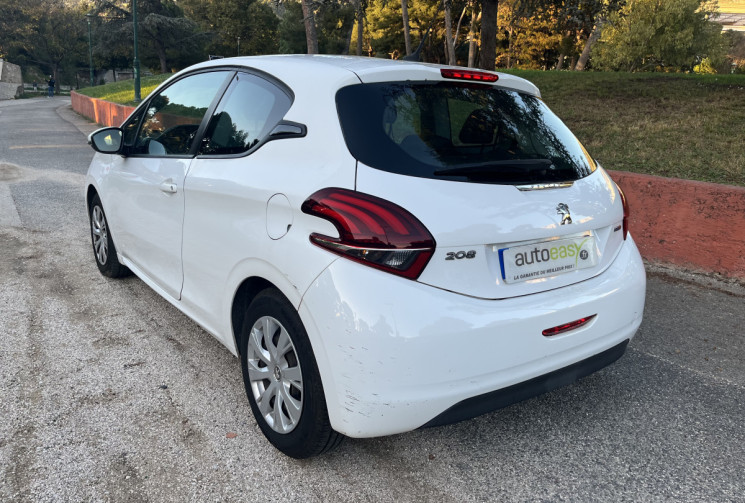 PEUGEOT 208 1.2 VTi Active 68 ch / DISTRIBUTION FAITE