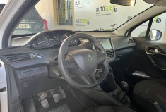 PEUGEOT 208 1.2 VTi Active 68 ch / DISTRIBUTION FAITE