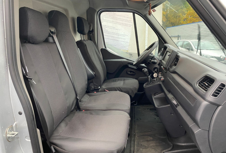 Nissan NV400 INTERSTAR L2H2 3.3 DCI 135 CV CONNECTA PRIX AFFICHE HT 22490 € 