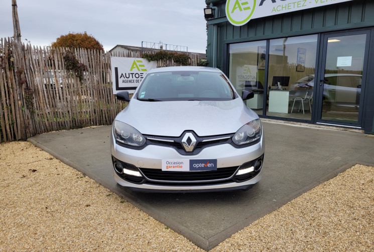 RENAULT MEGANE III Phase 3 Hatchback Bose 1.6 dCi eco2 S&S 130 cv