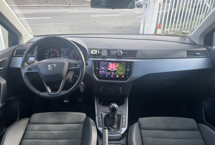 SEAT ARONA 1.0 TSI 95 ch Start/Stop BVM5 Urban * Entretient à jour * CarPlay * Caméra de Recul