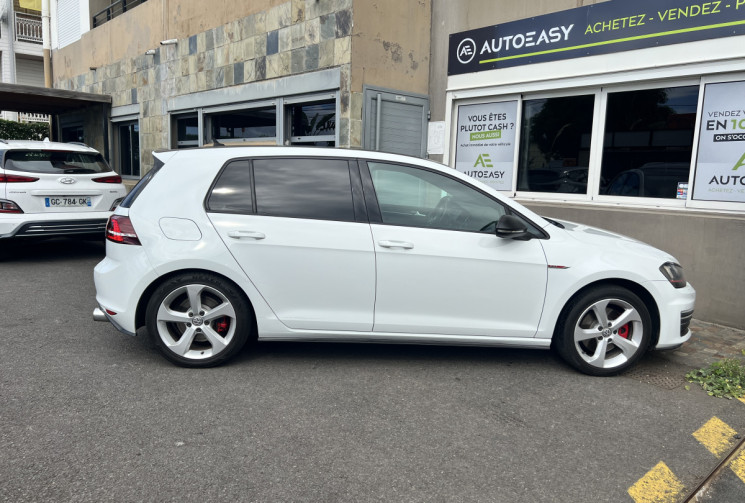 VOLKSWAGEN GOLF  VII 2.0 TFSI GTI