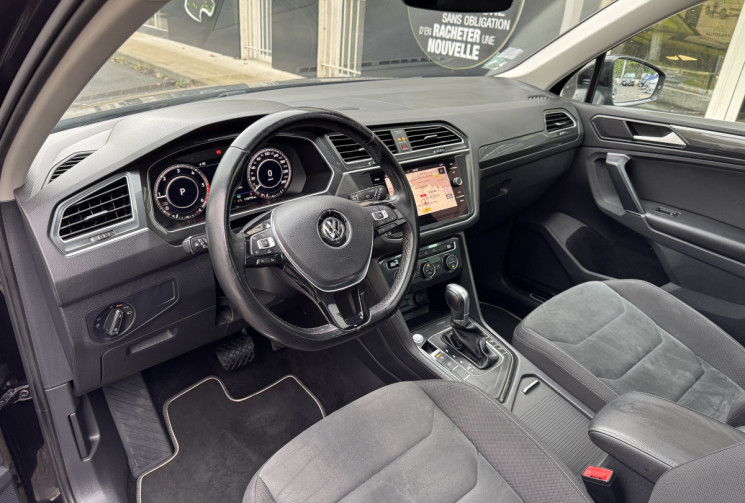 VOLKSWAGEN TIGUAN Carat 2.0 TDi 150 ch DSG7 / Toit pano Ouvrant / Entretien à jour / Garantie 6 mois