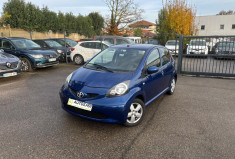 TOYOTA AYGO 1.0 BLUE 68 CH CLIM 