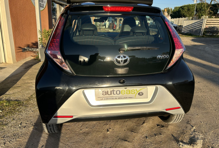 TOYOTA AYGO 1.0 VVTI 69 cv X-PLAY X-Wave Toit Ouvrant 