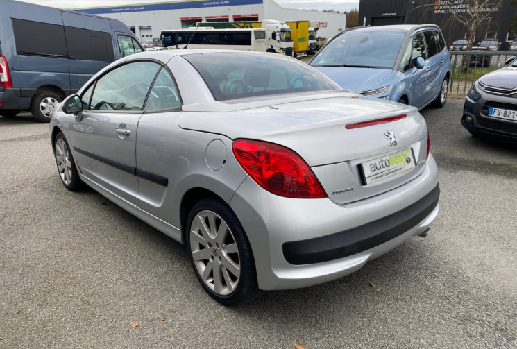 PEUGEOT 207 CC 1.6 VTI 120 CV BVA FELINE CUIR 