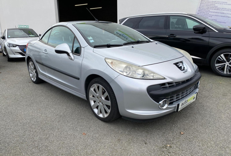 PEUGEOT 207 CC 1.6 VTI 120 CV BVA FELINE CUIR 