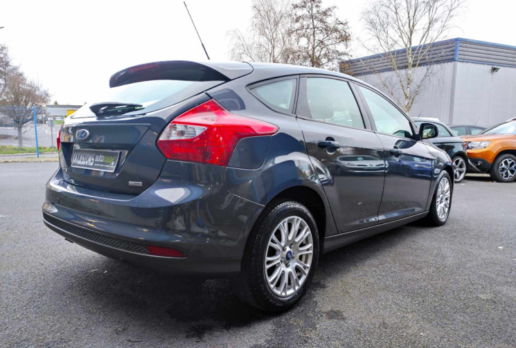 FORD FOCUS 1.6 TDCI 95 CH TREND CLIM 