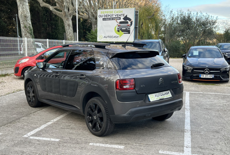 CITROEN C4 CACTUS 1.6 BlueHDi 100 Shine ETG6 / Toit Pano / Caméra / Distri OK / Sièges Chauffants