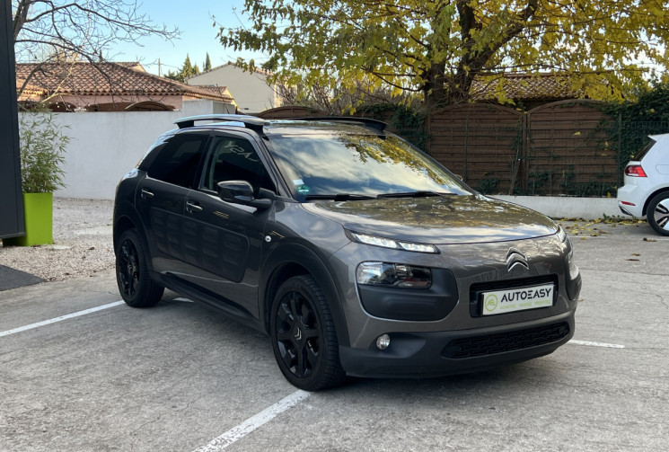 CITROEN C4 CACTUS 1.6 BlueHDi 100 Shine ETG6 / Toit Pano / Caméra / Distri OK / Sièges Chauffants