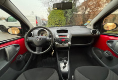 TOYOTA AYGO 1.0 68 ch / confort / boite automatique