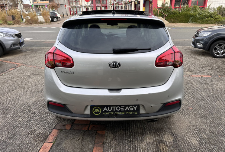 KIA Ceed II 1.6 GDI 135 cv ACTIV VISIO 1ère main / Toit ouvrant