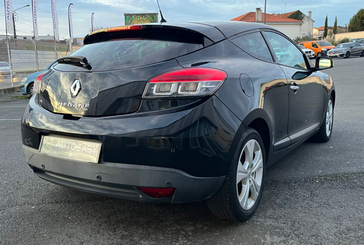 Renault Megane III COUPE 1.5 DCI 110 CV - COURROIE DE DISTRIBUTION NEUVE - GARANTIE 12 MOIS