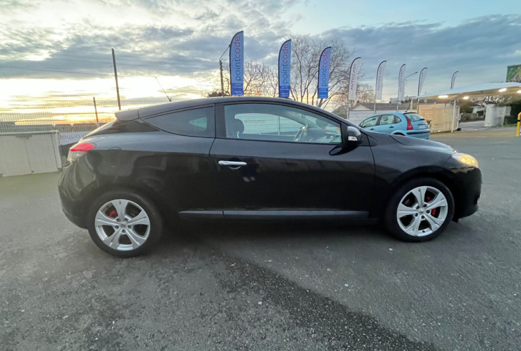 Renault Megane III COUPE 1.5 DCI 110 CV - COURROIE DE DISTRIBUTION NEUVE - GARANTIE 12 MOIS