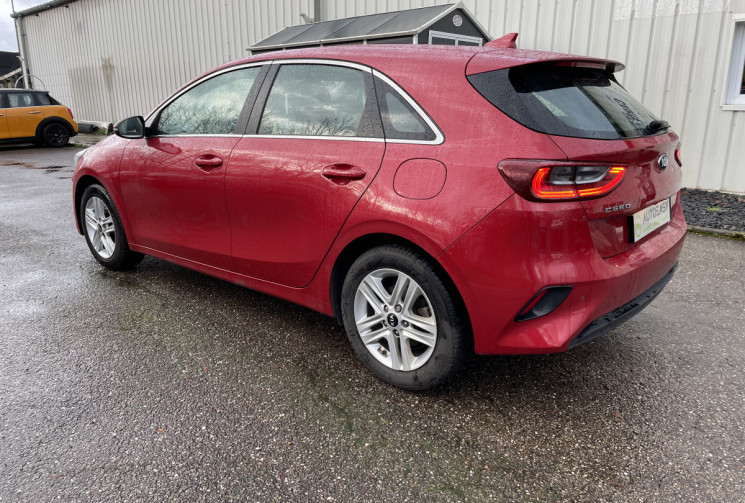 KIA Ceed  1.0 T-GDI 120 ch Active/Camera/Apple CarPlay/AFIL/Gar. Const. MARS 2026 