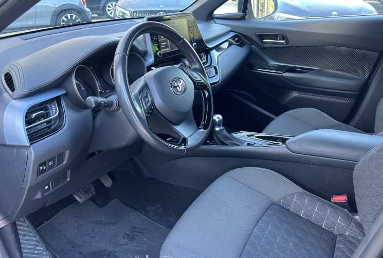 TOYOTA C-HR I Phase 2 1.8 VVT-i 122 HSD Hybrid 99 Edition Garantie constructeur / Apple carplay