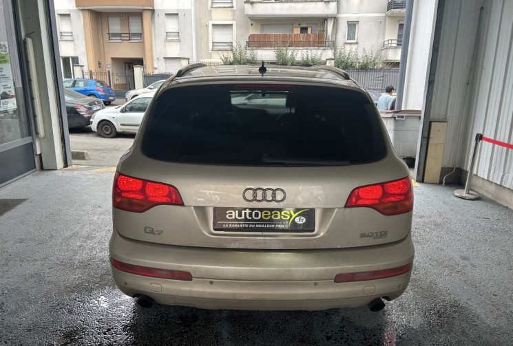 AUDI Q7 3.0 TDI V6 QUATTRO 233 BVA S-LINE