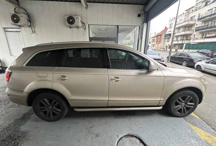 AUDI Q7 3.0 TDI V6 QUATTRO 233 BVA S-LINE