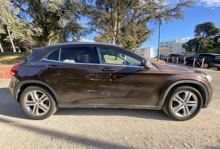 MERCEDES GLA 200 CDI 7G-DCT SENSATION / BOITE AUTO / 4 PNEUS NEUFS/ REVISION A JOUR