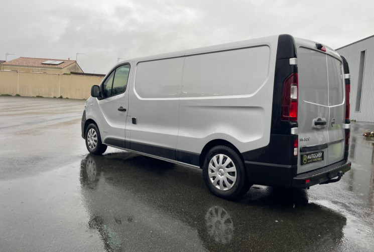 NISSAN NV300 VAN AMENAGE PRIMASTAR II 145 CV 2.0 DCI -  TRES BON ETAT - GARANTIE 6 MOIS 