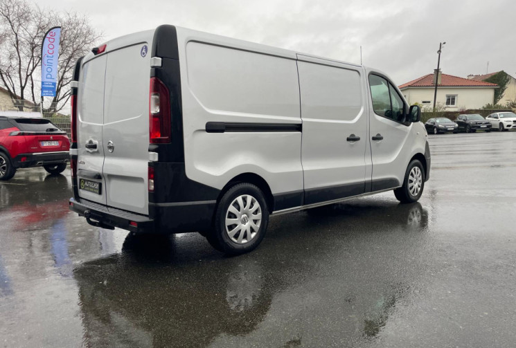 NISSAN NV300 VAN AMENAGE PRIMASTAR II 145 CV 2.0 DCI -  TRES BON ETAT - GARANTIE 6 MOIS 