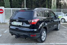 FORD KUGA 1.5 EcoBoost 120 Titanium 4x2 / Attelage / Carplay / Caméra / Keyless / Hayon Electrique