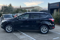 FORD KUGA 1.5 EcoBoost 120 Titanium 4x2 / Attelage / Carplay / Caméra / Keyless / Hayon Electrique