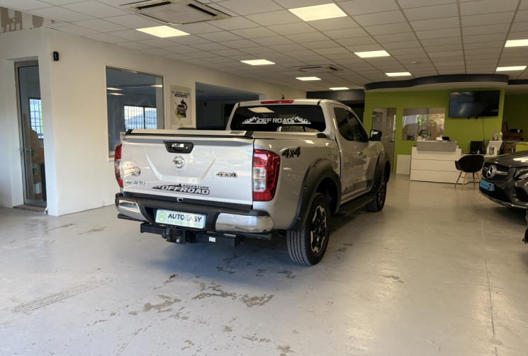 Nissan NAVARA 2.3 dCi 160 ch King-Cab Visia   suivi Nissan