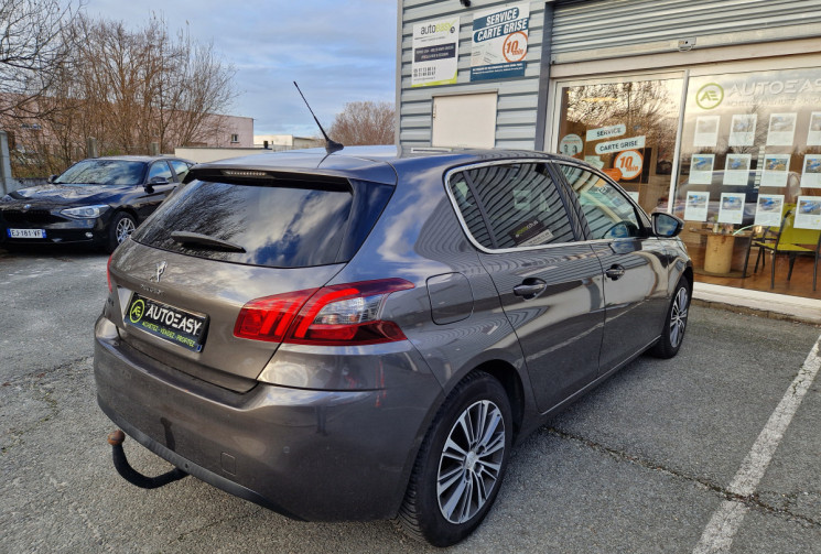 Peugeot 308 1.5 BlueHDi 130ch S&S Roadtrip