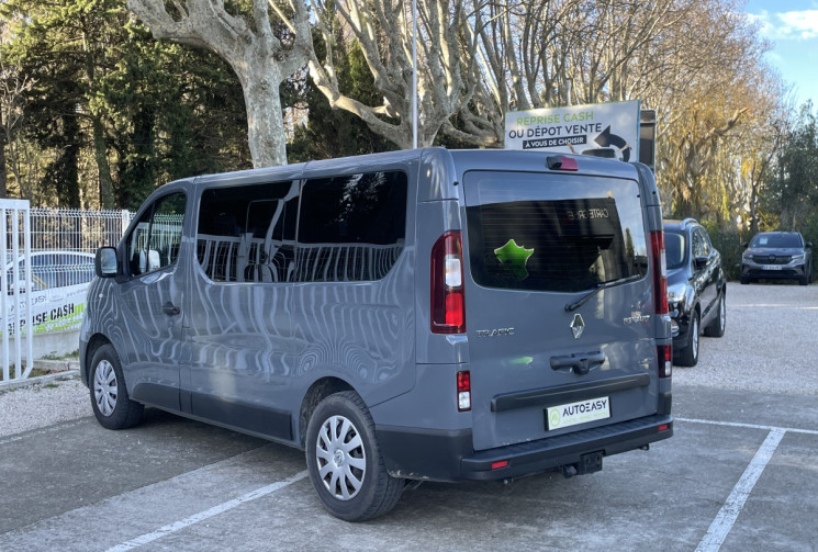 RENAULT TRAFIC COMBI 2.0 DCI 120 9 places 1ère main / Feux LED / Caméra