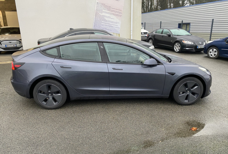 TESLA MODEL 3 PHASE 2 STANDARD RANGE PLUS 275 CV 