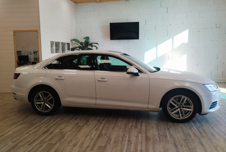 Audi A4 1.4 TFSI 150ch S line S tronic 7 * CT VIERGE *