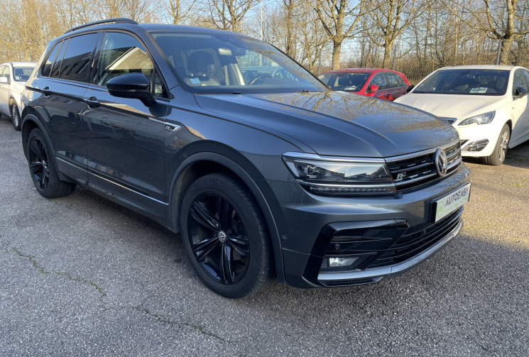 VOLKSWAGEN TIGUAN 2.0 TDI 150 ch Black R-Line DSG7/CUIR/ TOIT PANO/ APPLE CAR PLAY/ATTELAGE