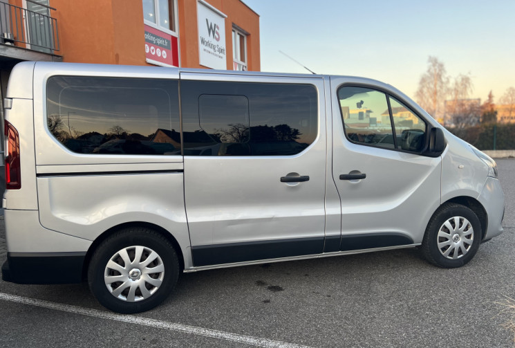 RENAULT TRAFIC COMBI L1 LIFE 9 PLACES 1.6 dCi 125ch