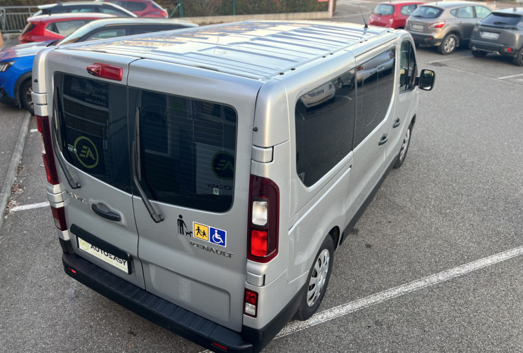 RENAULT TRAFIC COMBI L1 LIFE 9 PLACES 1.6 dCi 125ch