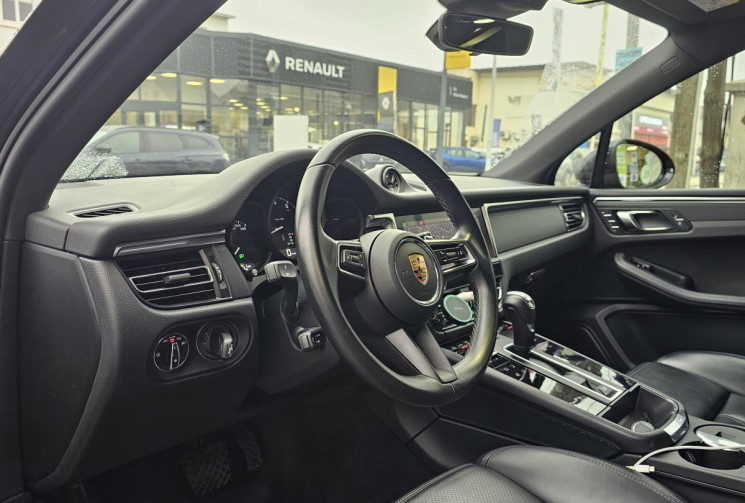 PORSCHE Macan 2.0 265 ch PDK Phase 2 Toit ouvrant Immatriculation Française 