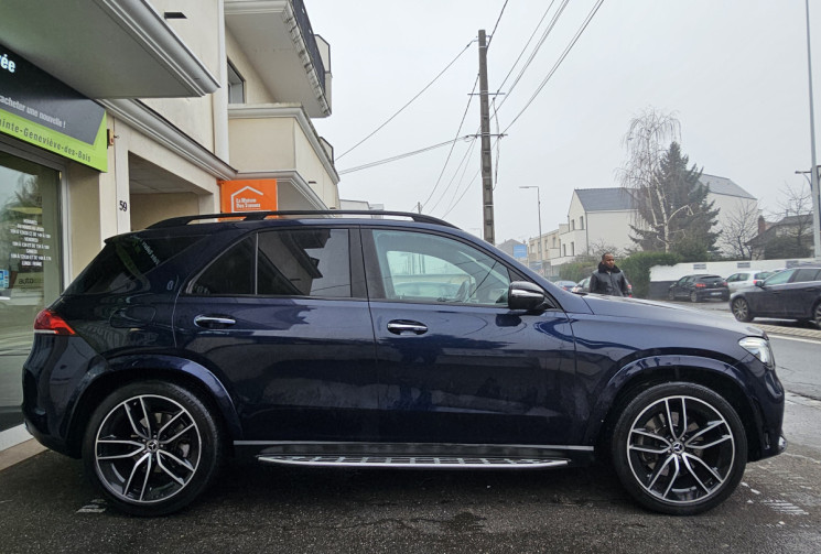 MERCEDES GLE 300 d 245 ch AMG Line 4Matic 9G-Tronic