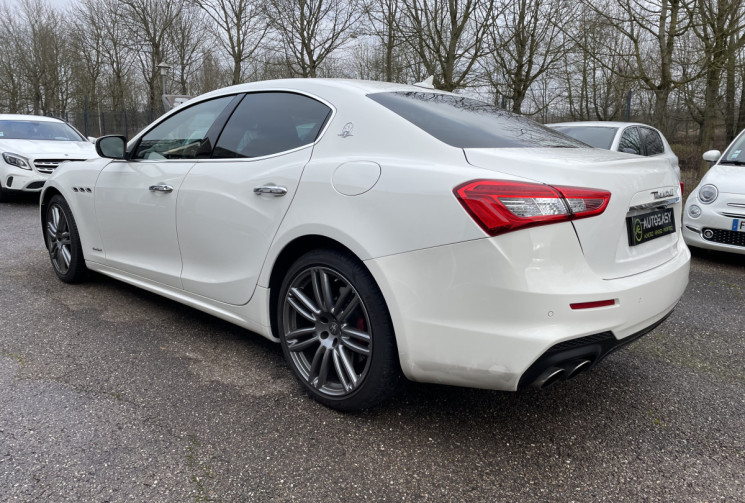 Maserati GHIBLI 3.0 V6 275 ch Diesel GranSport BVA/Full Options/Apple CarPlay/TO/38000 km