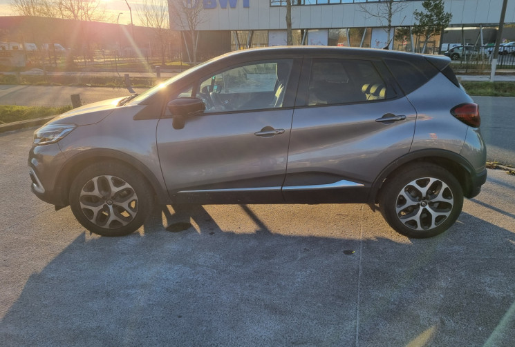 RENAULT CAPTUR 1.2 TCe 120ch energy Intens * FULL CUIR* SIEGES CHAUFFANTS *                         